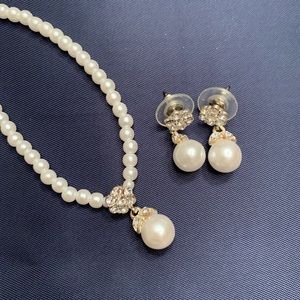 Pearl and crystal necklace & earrings